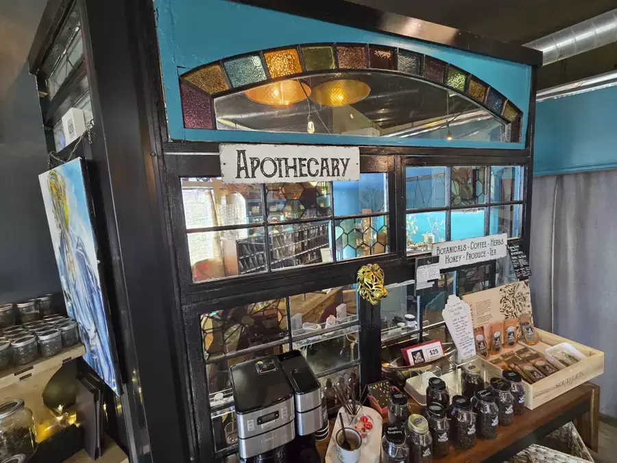 CBD Botanicals - Botanical Market & Apothecary Gallery Image - Springfield IL