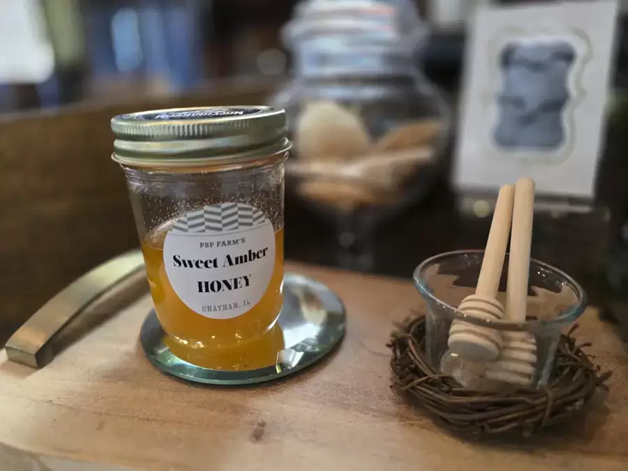 CBD Botanicals - Botanical Market & Apothecary Gallery Image - Springfield IL